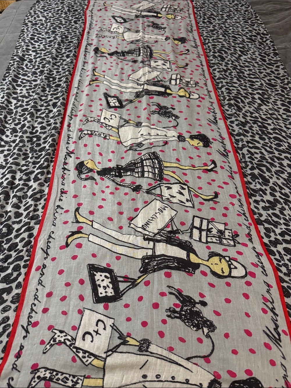 Moschino Cheap and Chic "Shopping Girls" wrap